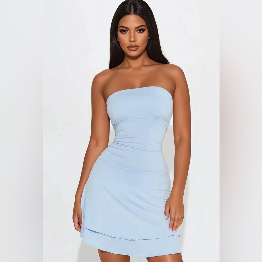 Fashion Nova Trixie Strapless Mini Dress Blue Ruched Tiered Size L NWOT